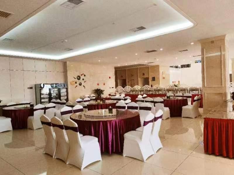 Huashan Xinghe International Hotel Huayin Exterior photo