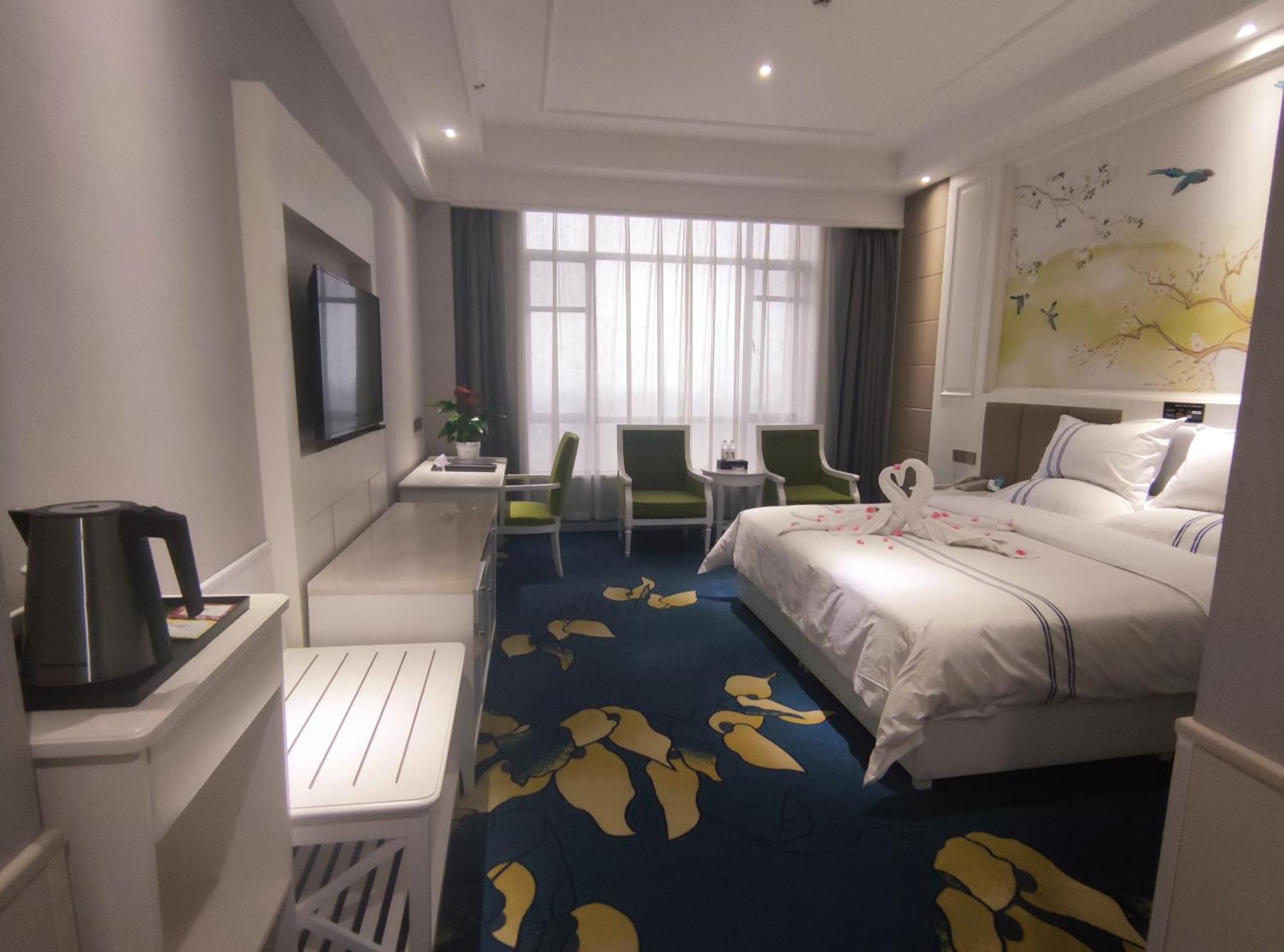 Huashan Xinghe International Hotel Huayin Exterior photo